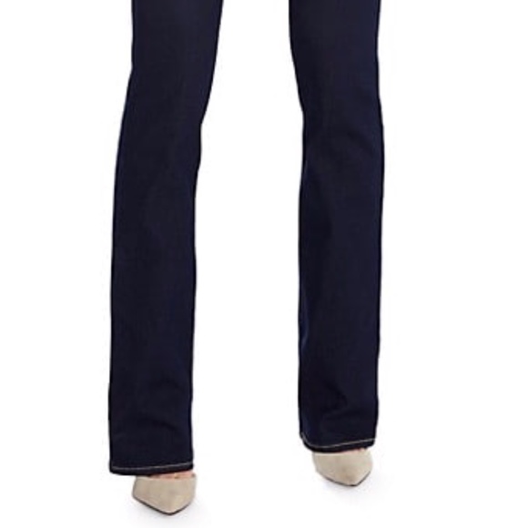 NWT Limited Edition Levi’s 315 Shaping Bootcut Sz. w  30 L 32 - Picture 5 of 6